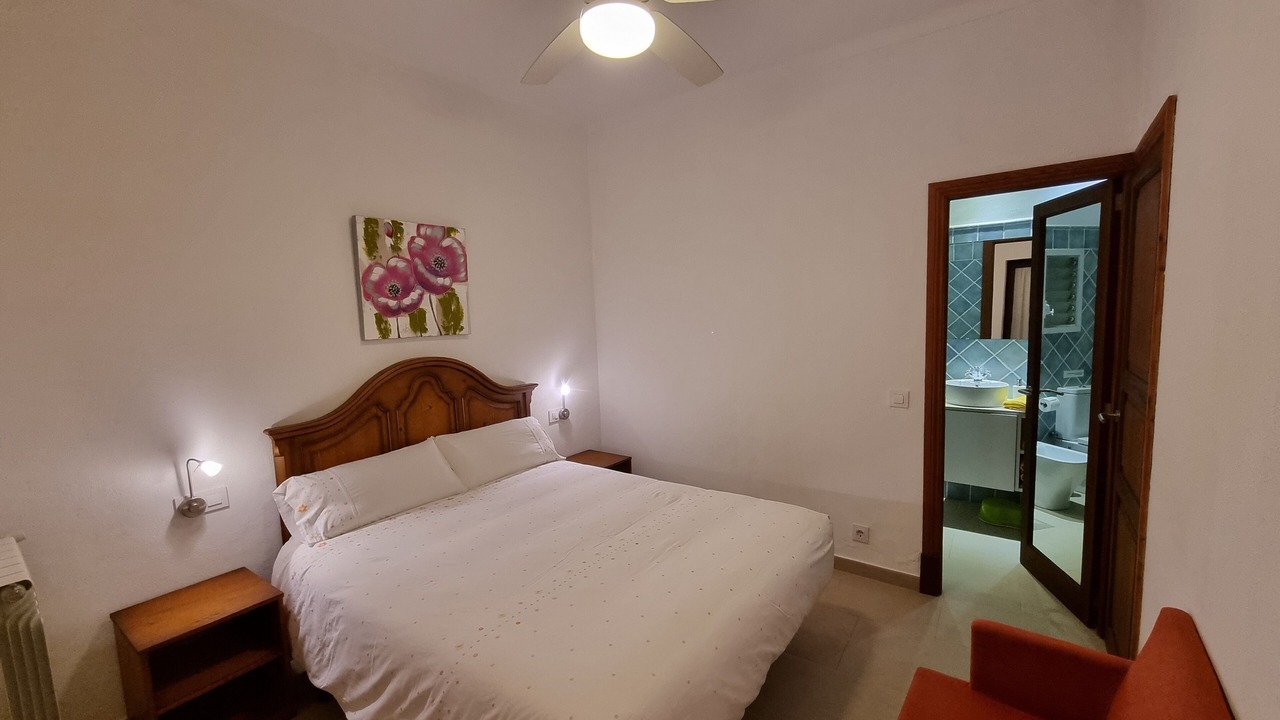 Photo of Bedroom in Es Llombards