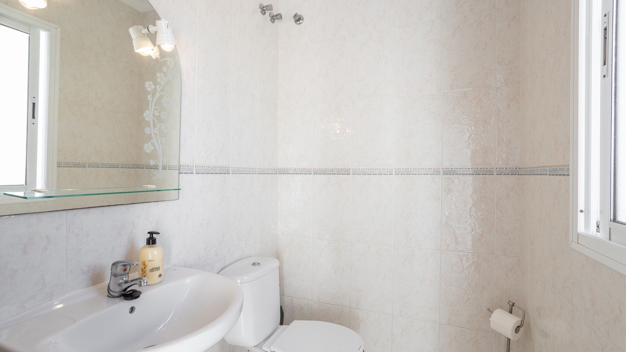 Photo of Bathroom in Chimenea