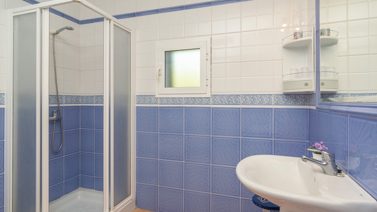 Photo of Bathroom in Campos