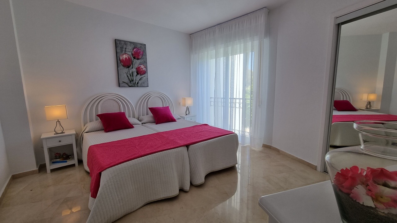 Photo of Bedroom in New Golden Mile