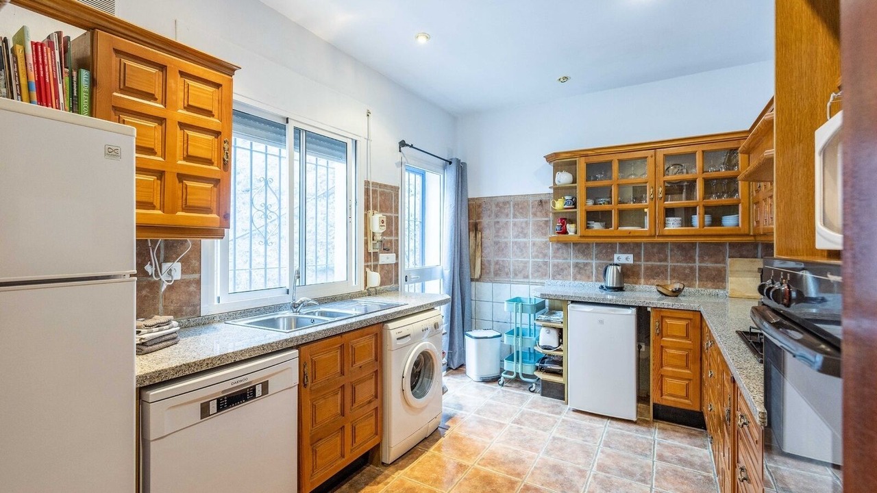 Photo of Kitchen in Canillas de Albaida
