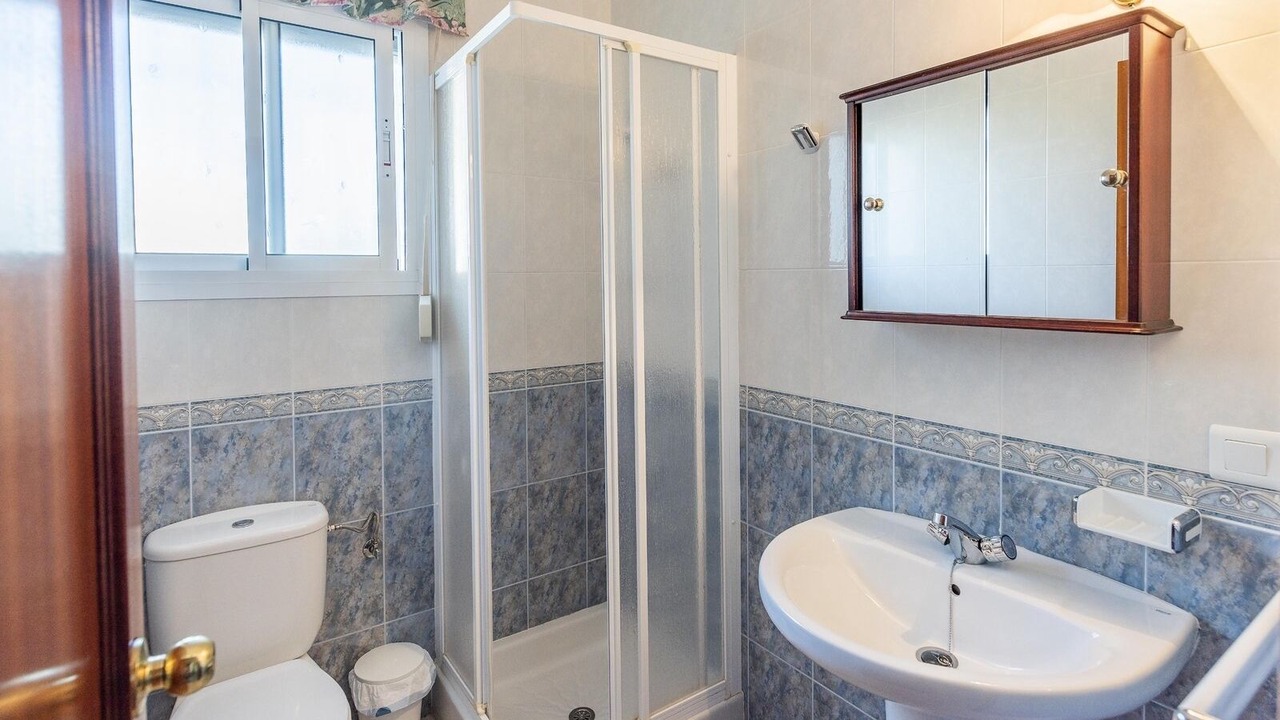 Photo of Bathroom in Canillas de Albaida