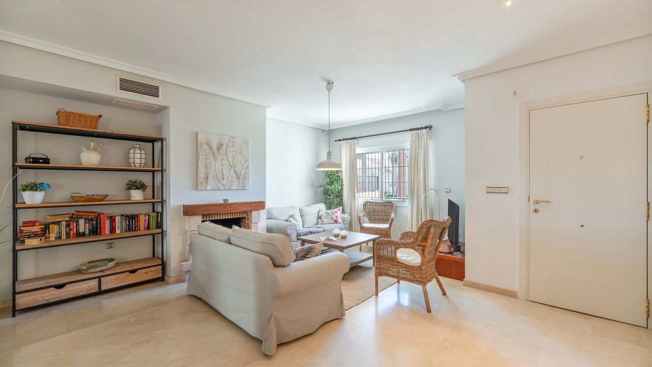 Photo of Livingroom in Urbanizacion Costabella
