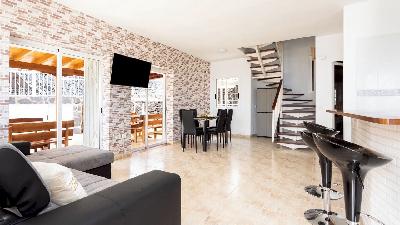 Photo of Livingroom in Armenime