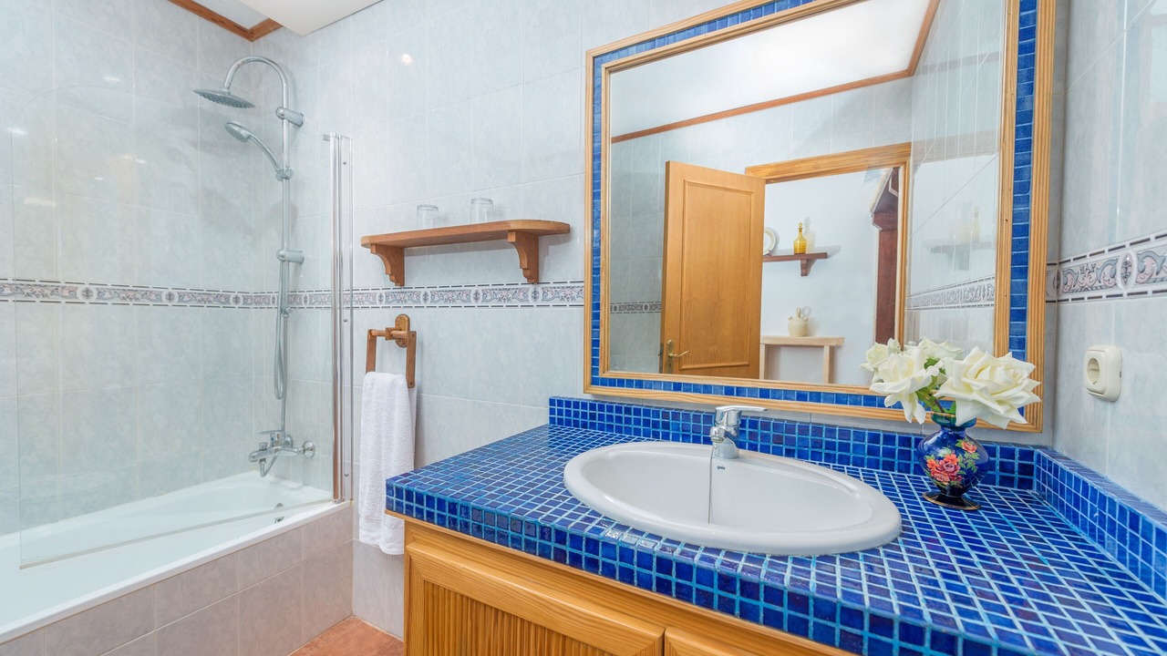 Photo of Bathroom in Crestatx