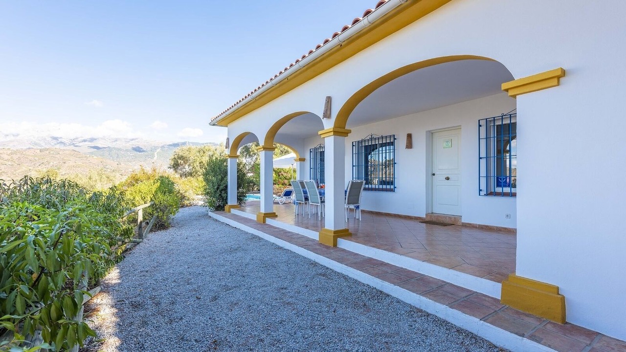 Photo of Patio Balcony in Sayalonga