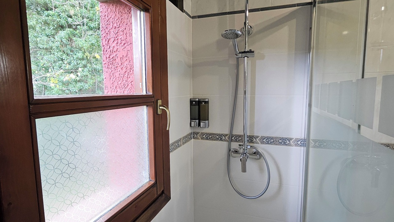 Photo of Bathroom in Llamigo