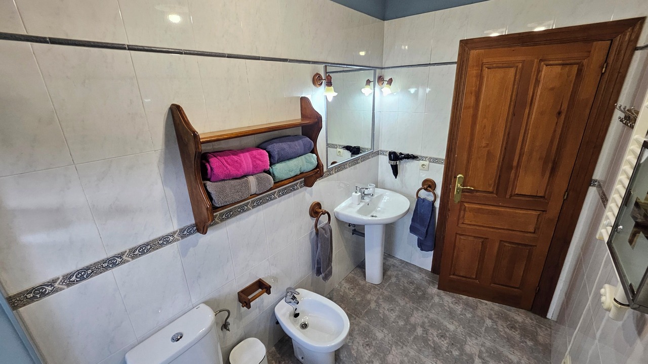 Photo of Bathroom in Llamigo