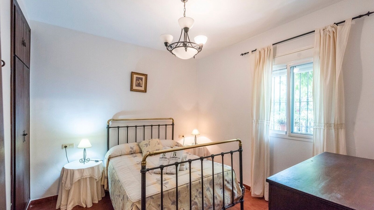 Photo of Bedroom in Benalauria
