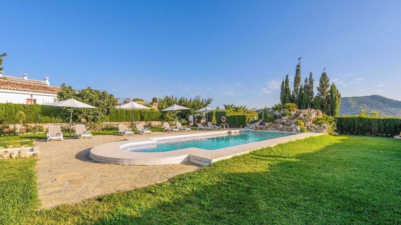 Photo of Outdoor in Alfarnatejo