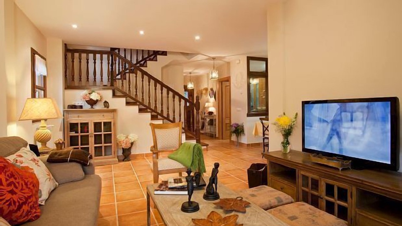 Photo of Livingroom in Poo