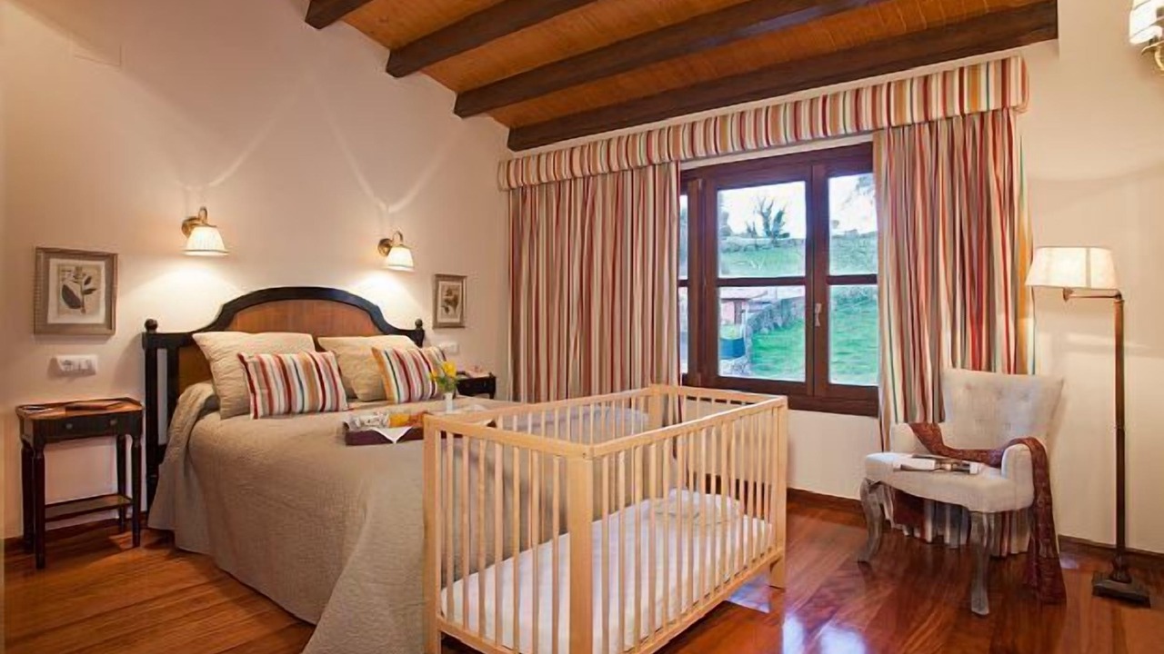 Photo of Bedroom in Poo