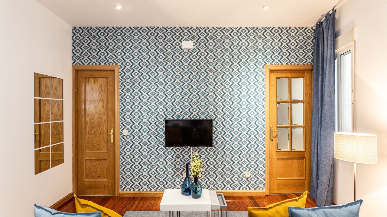 Photo of Livingroom in Golden Triangle of Art