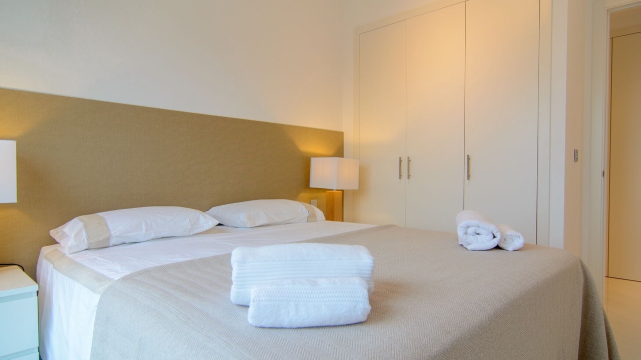 Photo of Bedroom in New Golden Mile