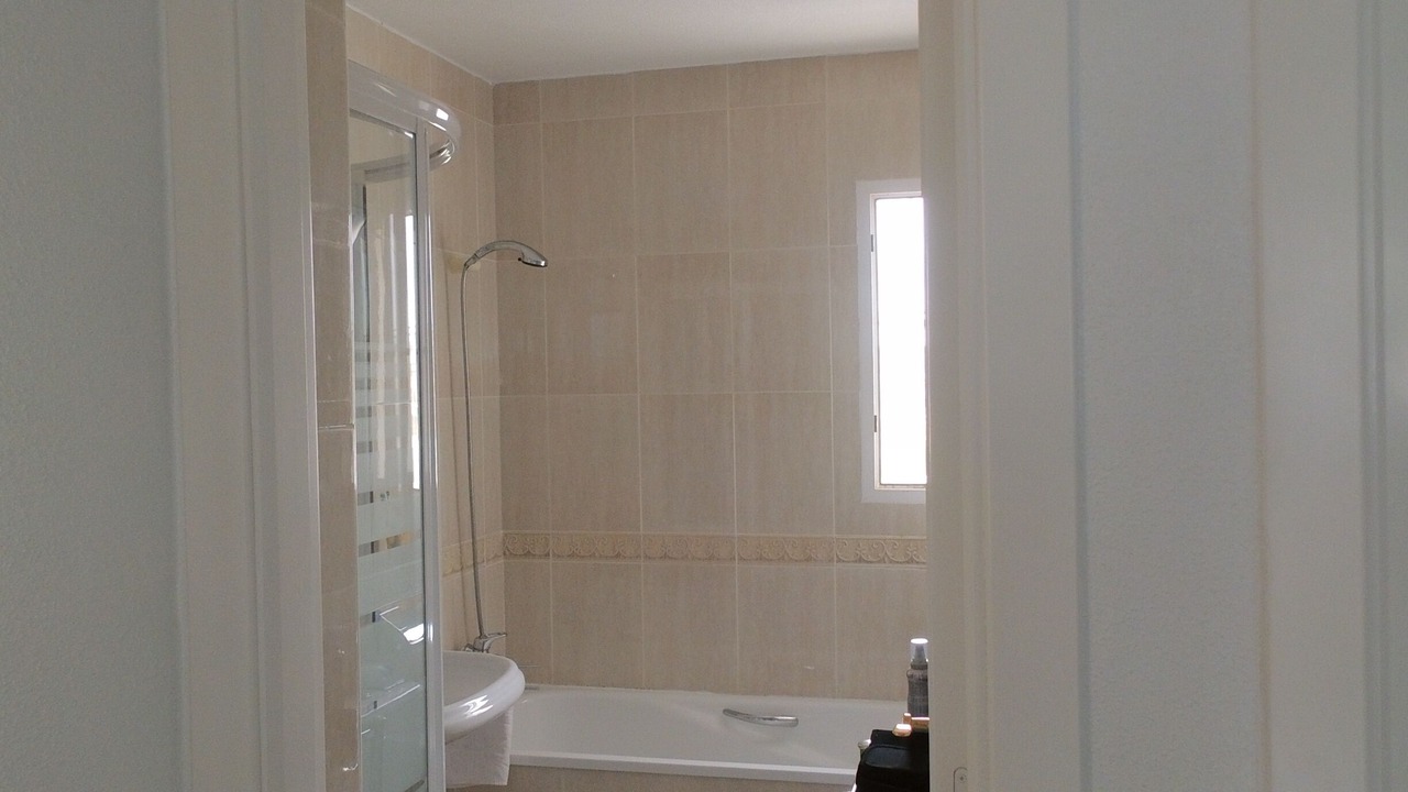 Photo of Bathroom in La Florida
