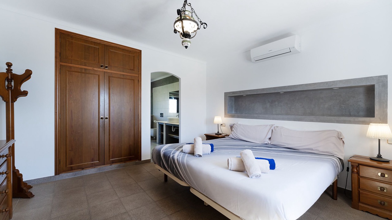 Photo of Bedroom in S Horta