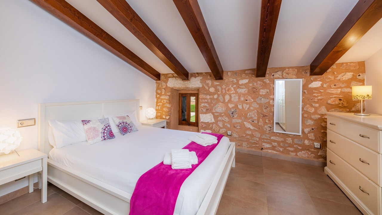 Photo of Bedroom in Manacor