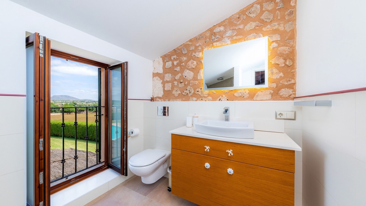 Photo of Bathroom in Manacor