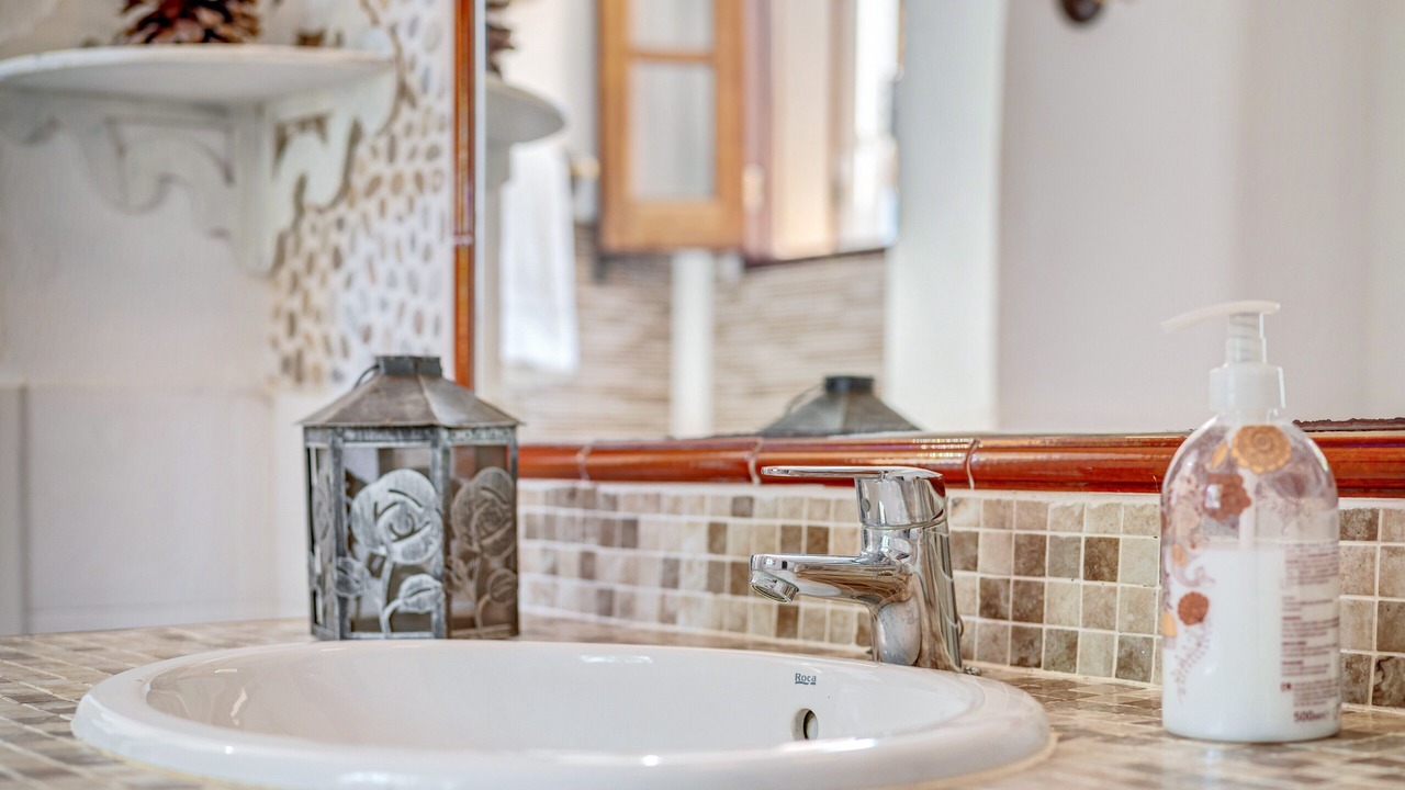 Photo of Bathroom in Biniaraix