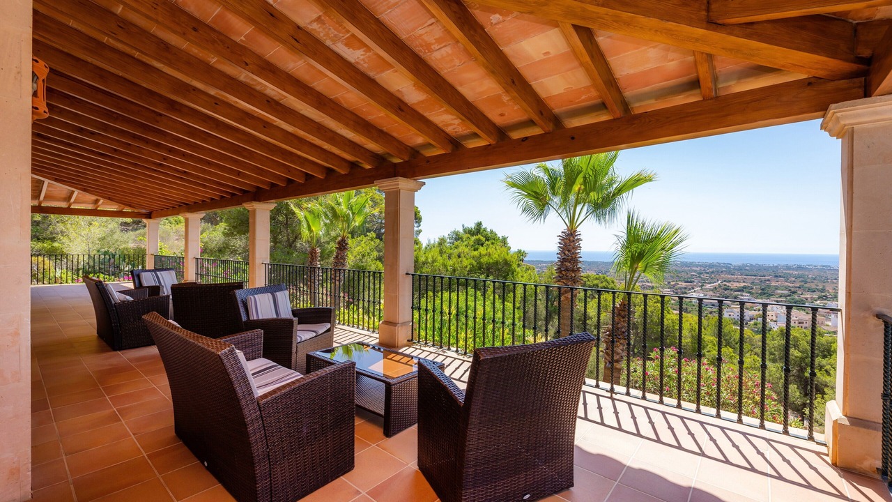 Photo of Patio Balcony in S Horta