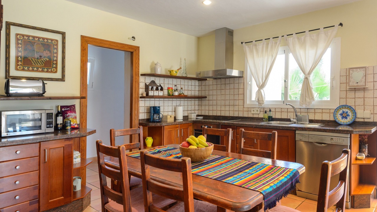 Photo of Kitchen in Sant Josep de sa Talaia