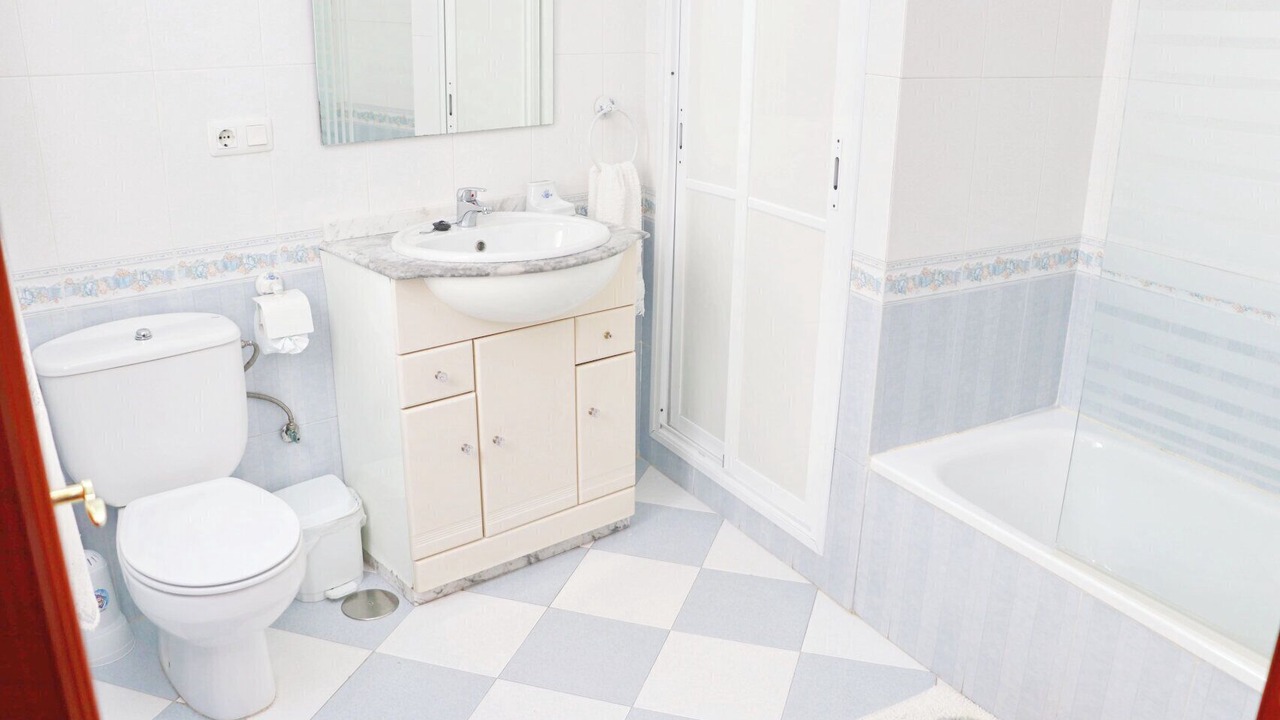 Photo of Bathroom in Conil de la Frontera City Center