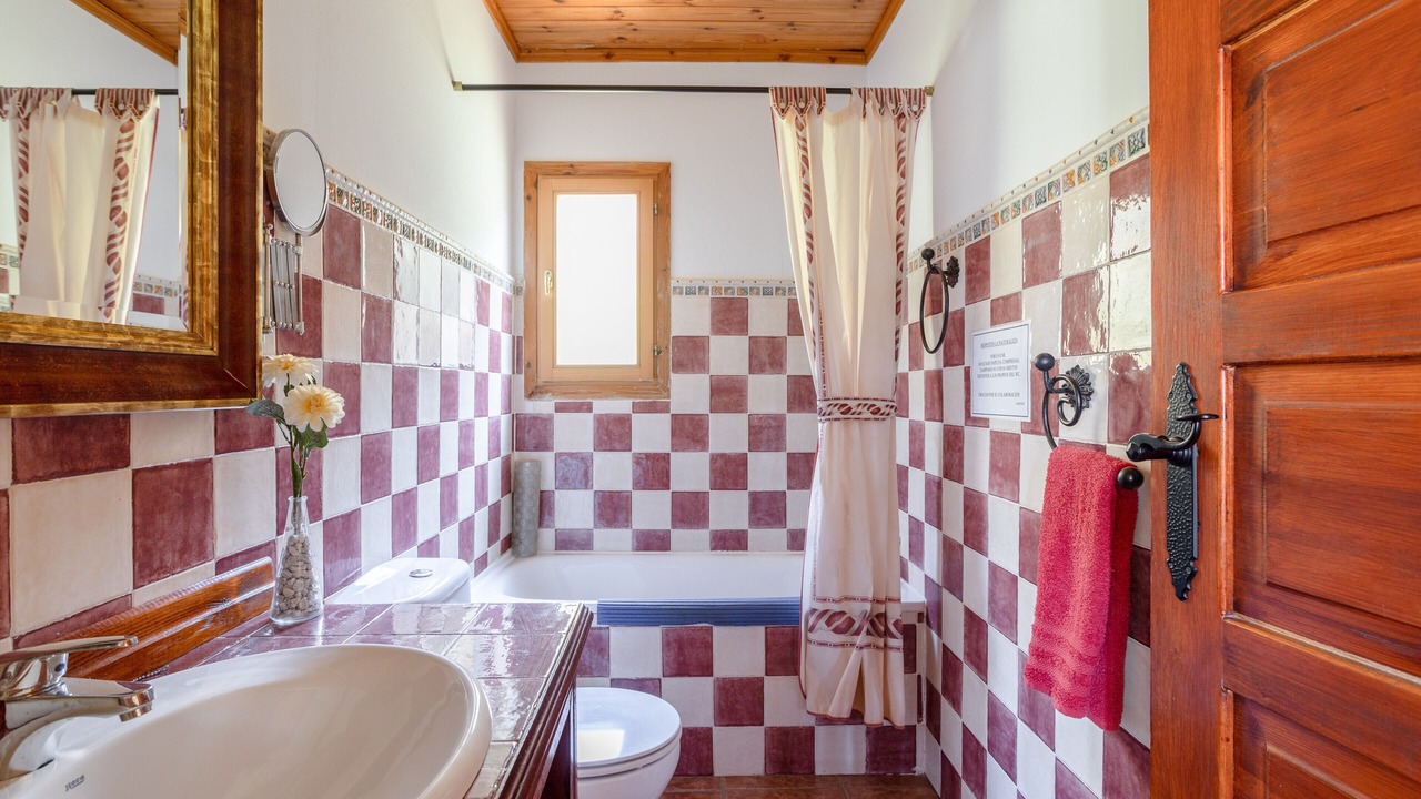 Photo of Bathroom in Sayalonga
