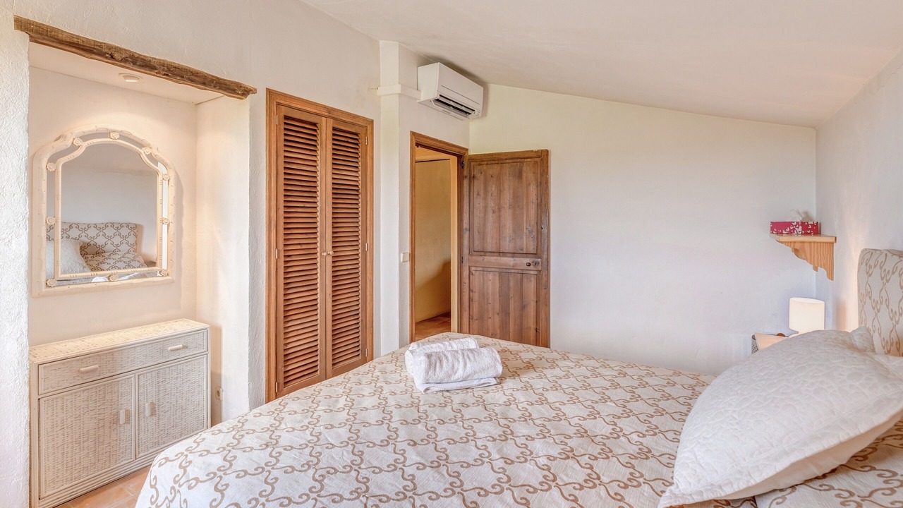 Photo of Bedroom in Montuiri