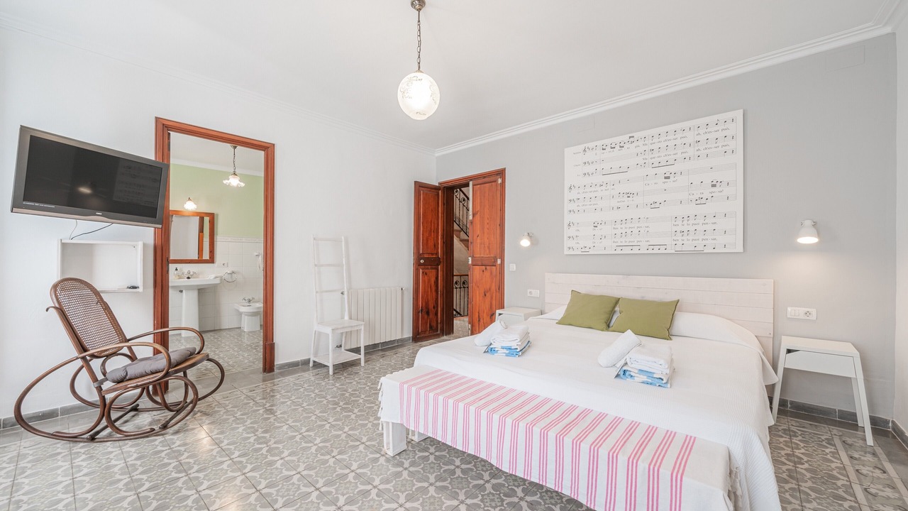 Photo of Bedroom in Soller