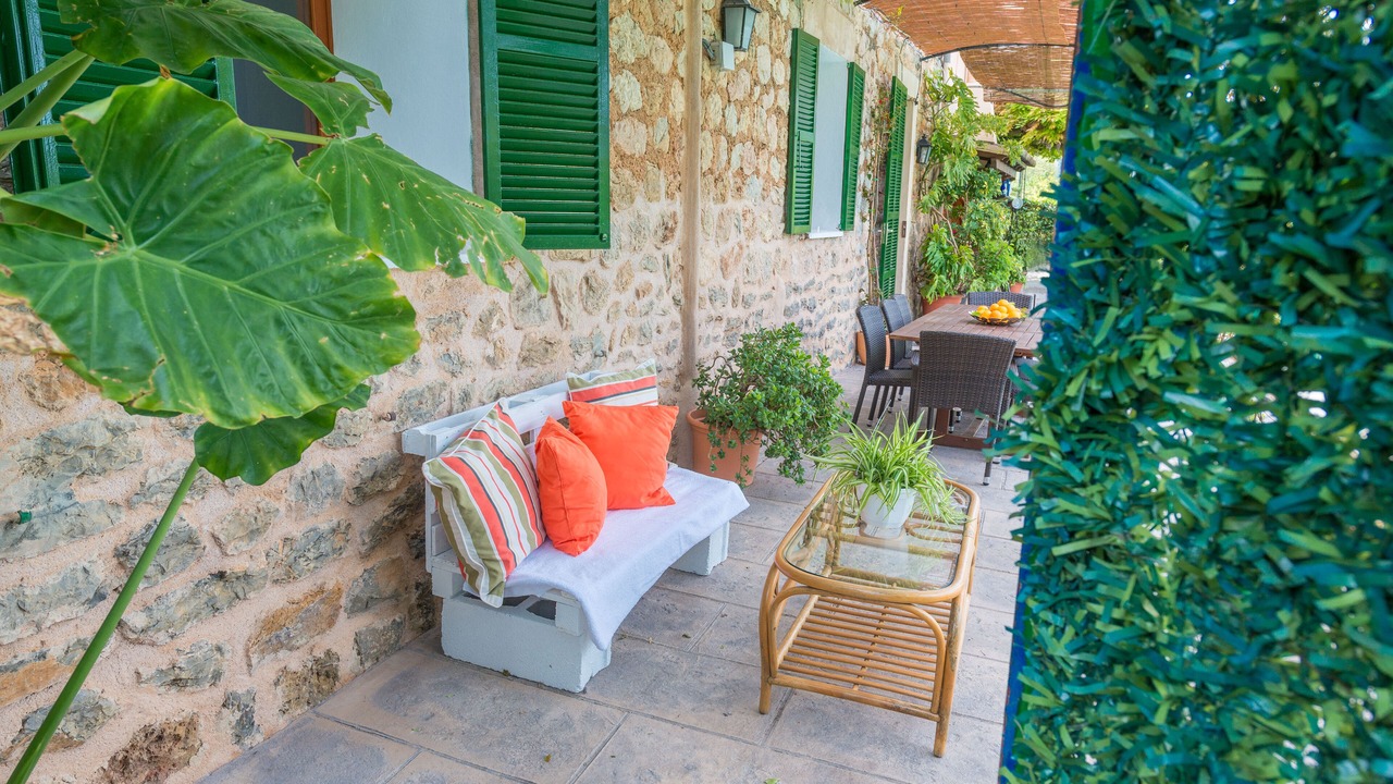 Photo of Patio Balcony in Biniaraix