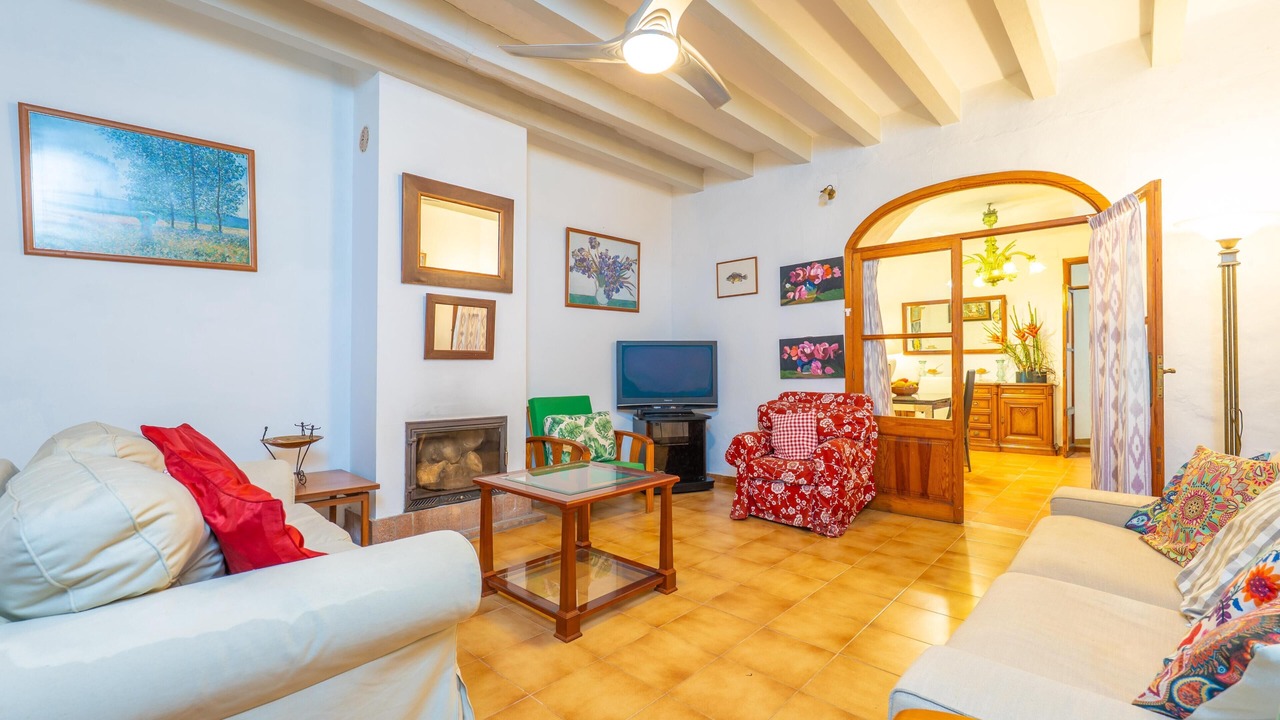 Photo of Livingroom in Biniaraix