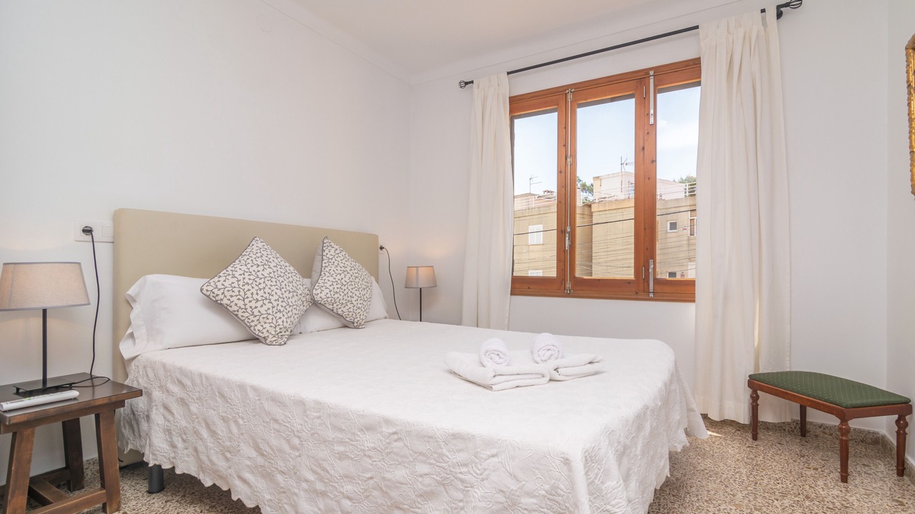 Photo of Bedroom in Alcanada