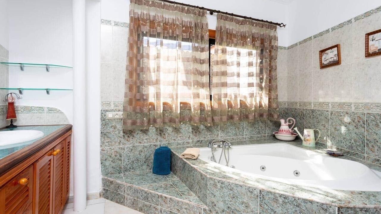 Photo of Bathroom in Chayofa