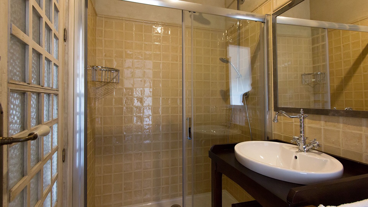 Photo of Bathroom in Triana