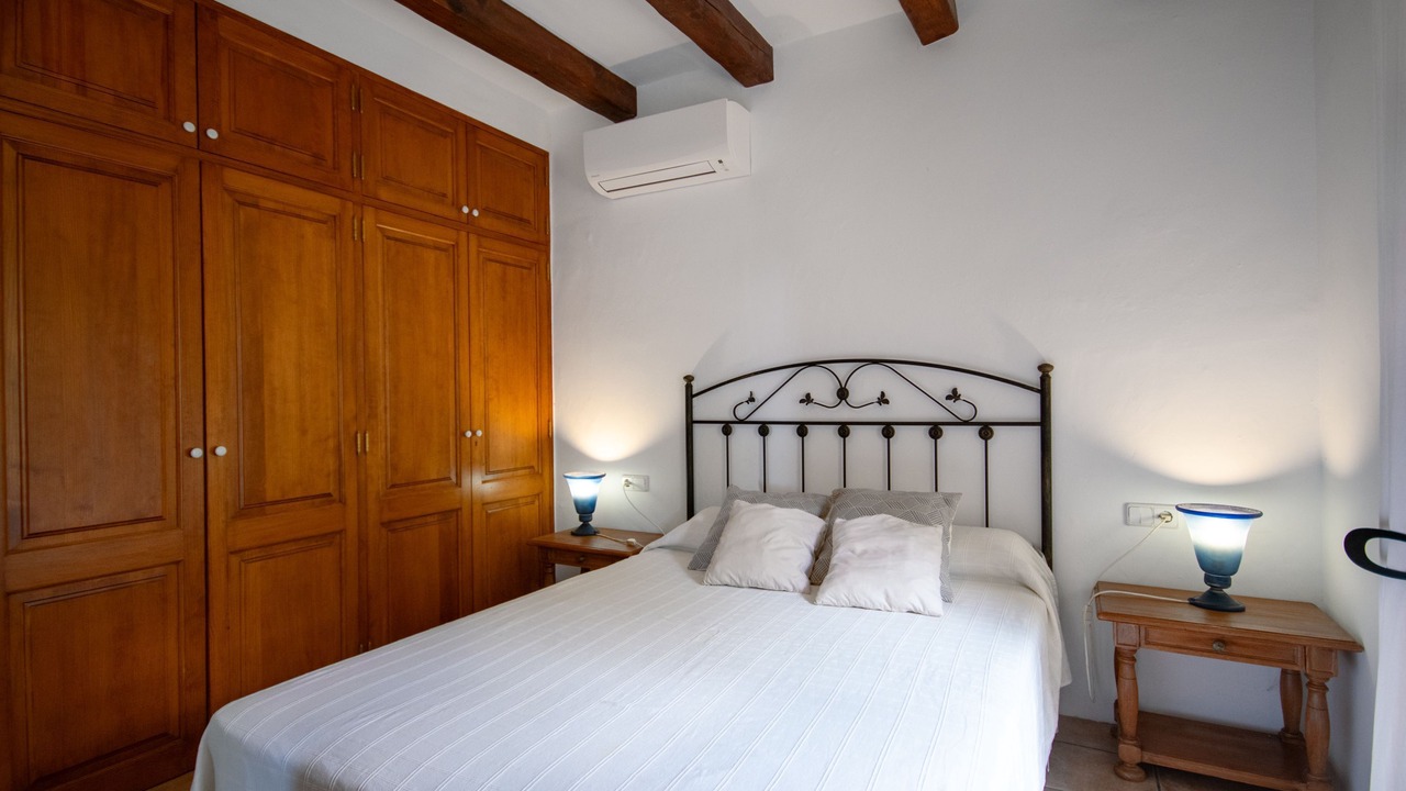 Photo of Bedroom in S Horta