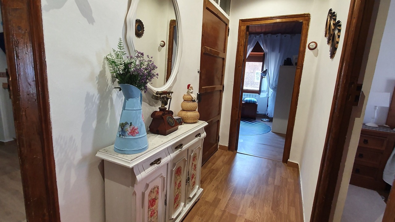 Photo of Livingroom in Perena
