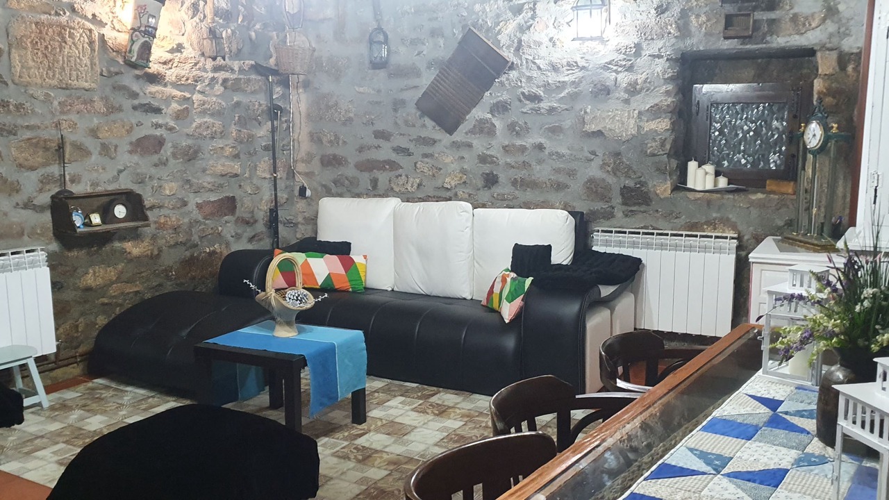 Photo of Livingroom in Perena