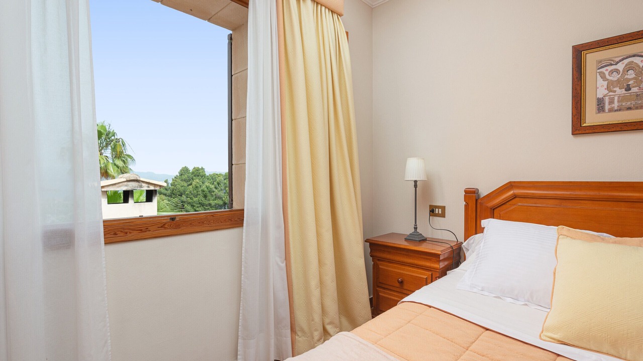 Photo of Bedroom in Mal Pas-Bon Aire