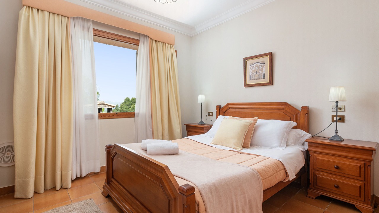 Photo of Bedroom in Mal Pas-Bon Aire