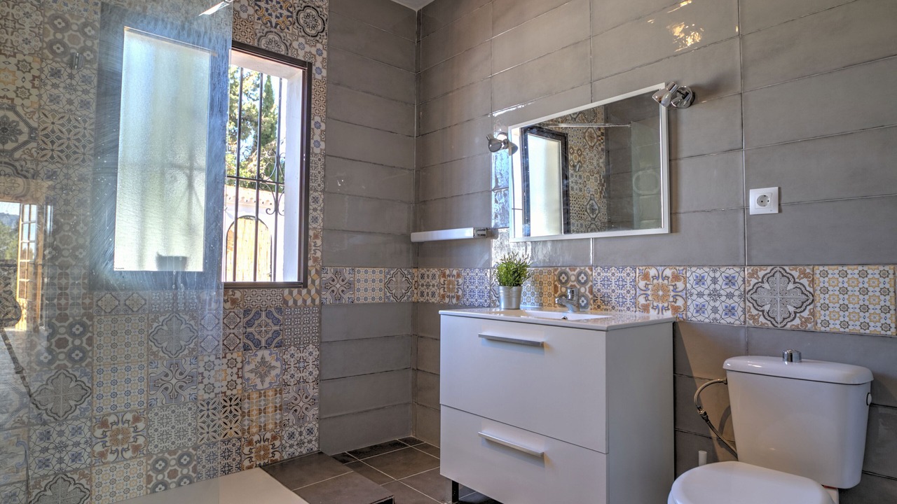 Photo of Bathroom in Frigiliana