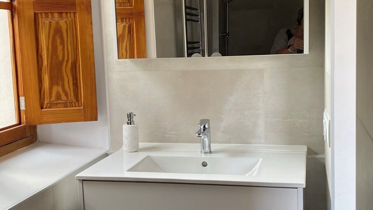 Photo of Bathroom in Soller