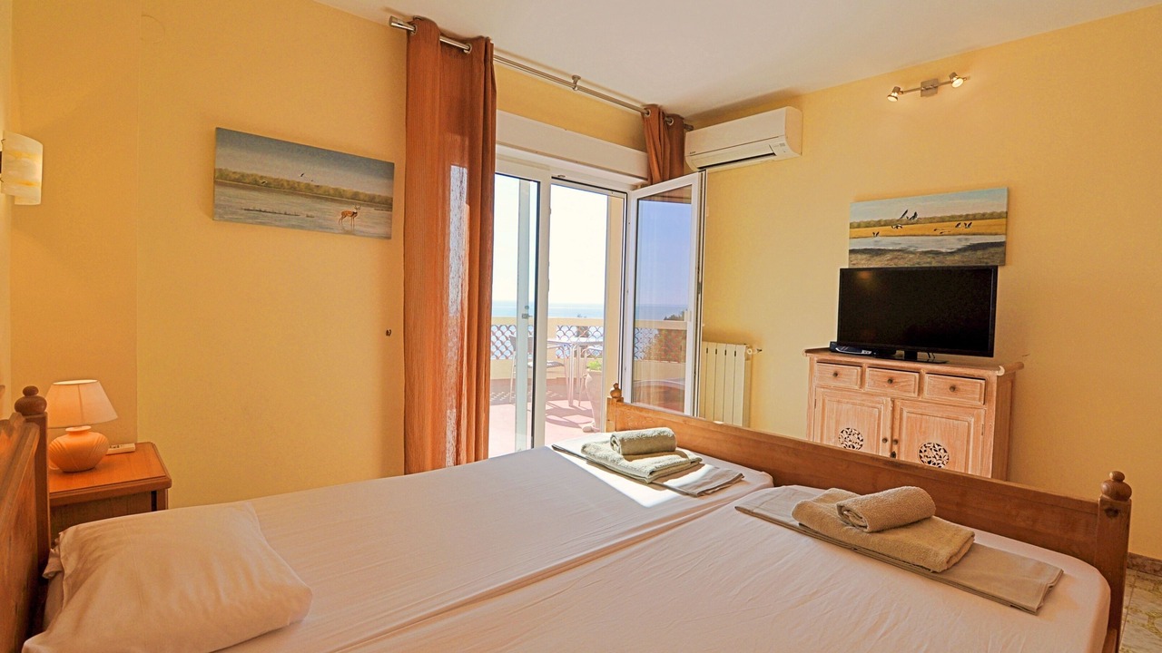 Photo of Bedroom in Urbanitzacio la Fustera