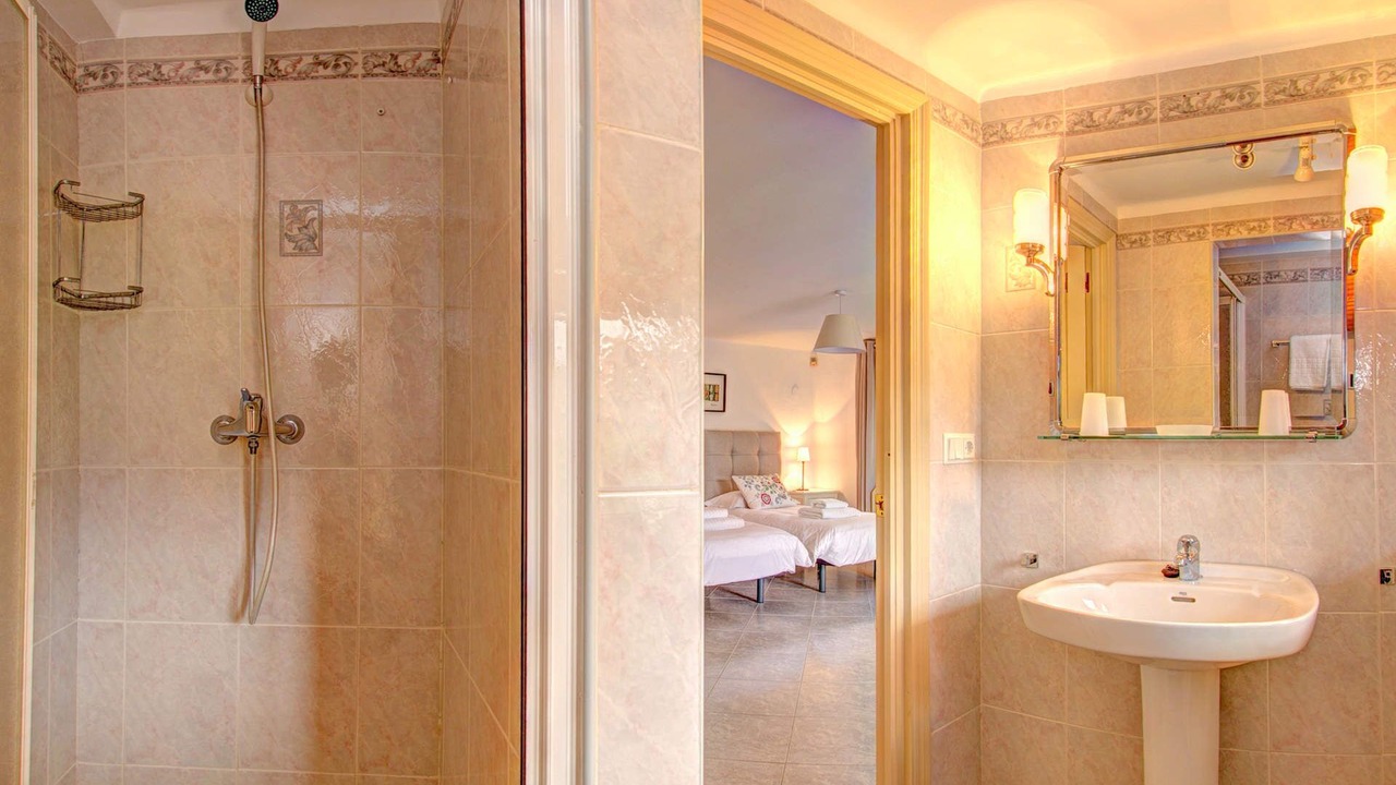 Photo of Bathroom in Frigiliana