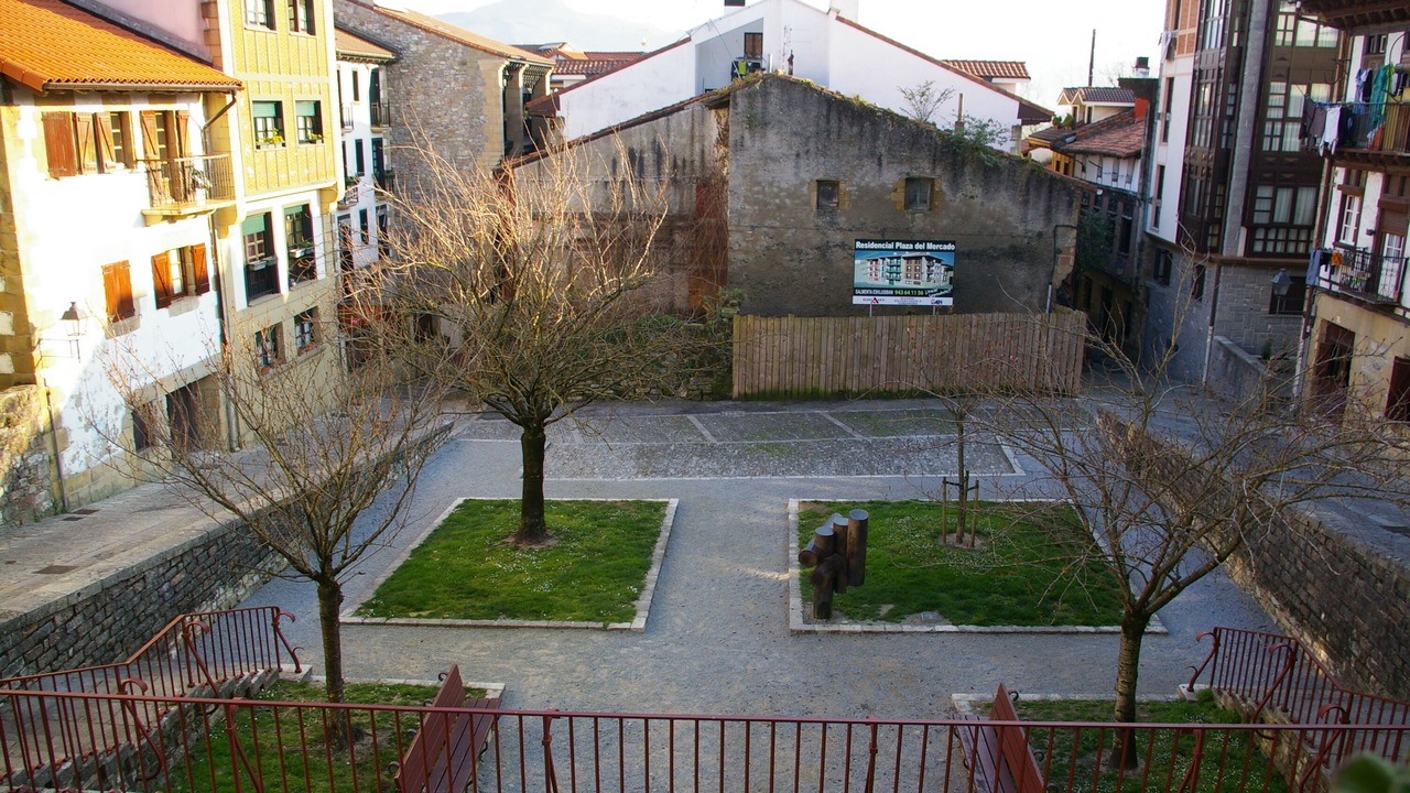 Photo of Bedroom in Hondarribia Historic Center