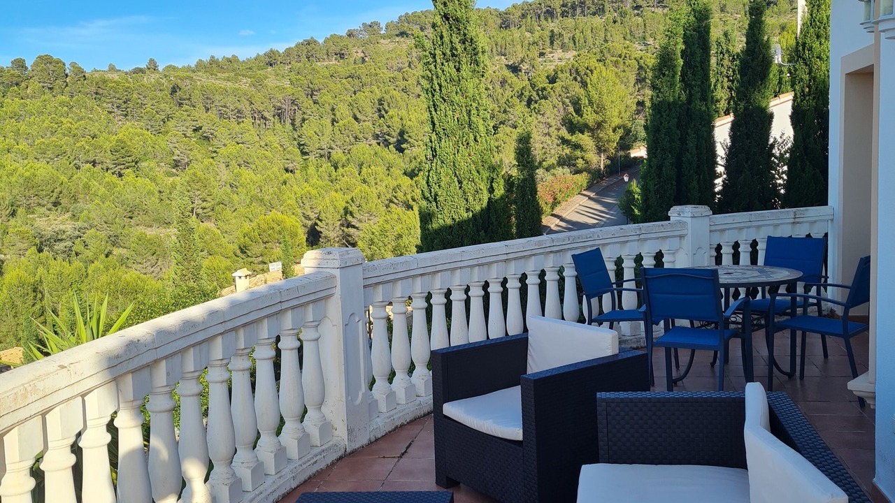 Photo of Patio Balcony in Orba