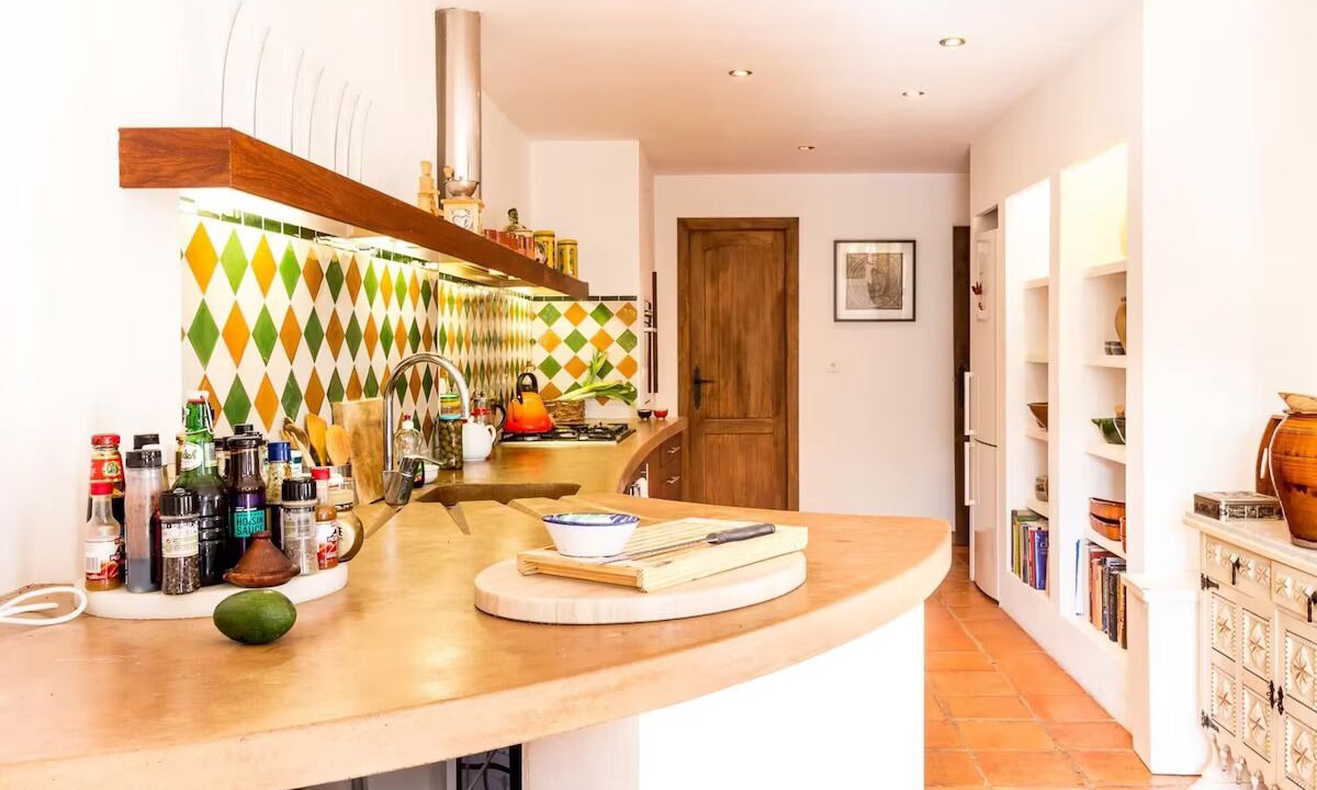 Photo of Kitchen in Lecrin Valley