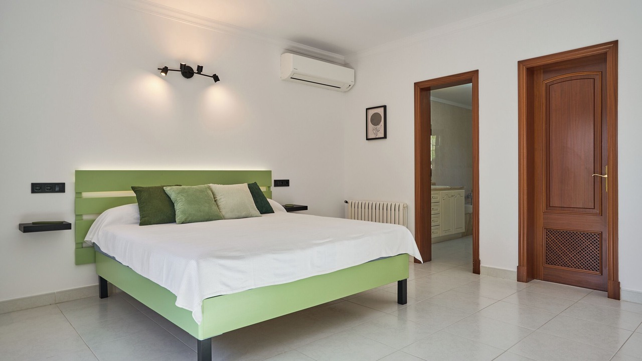 Photo of Bedroom in S Horta