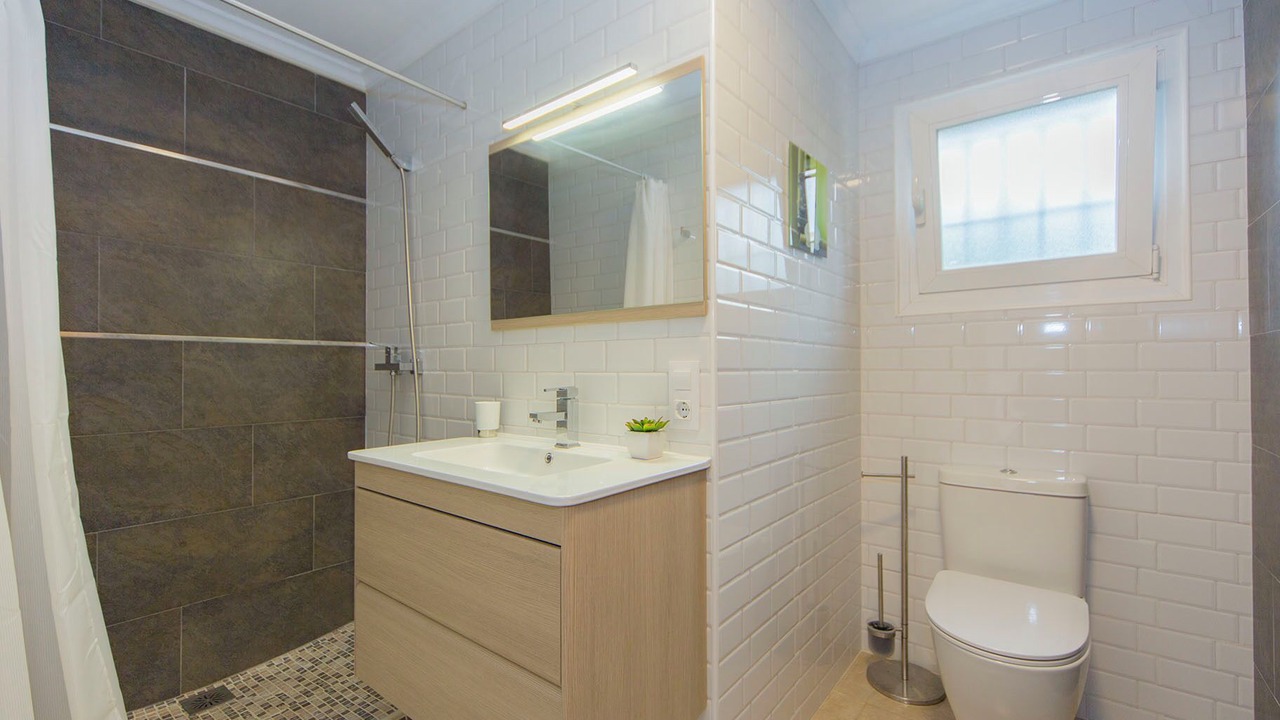 Photo of Bathroom in La Empedrola