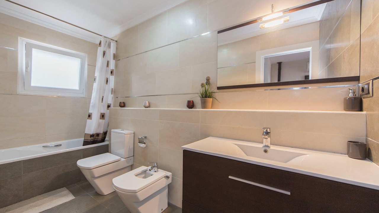 Photo of Bathroom in La Empedrola