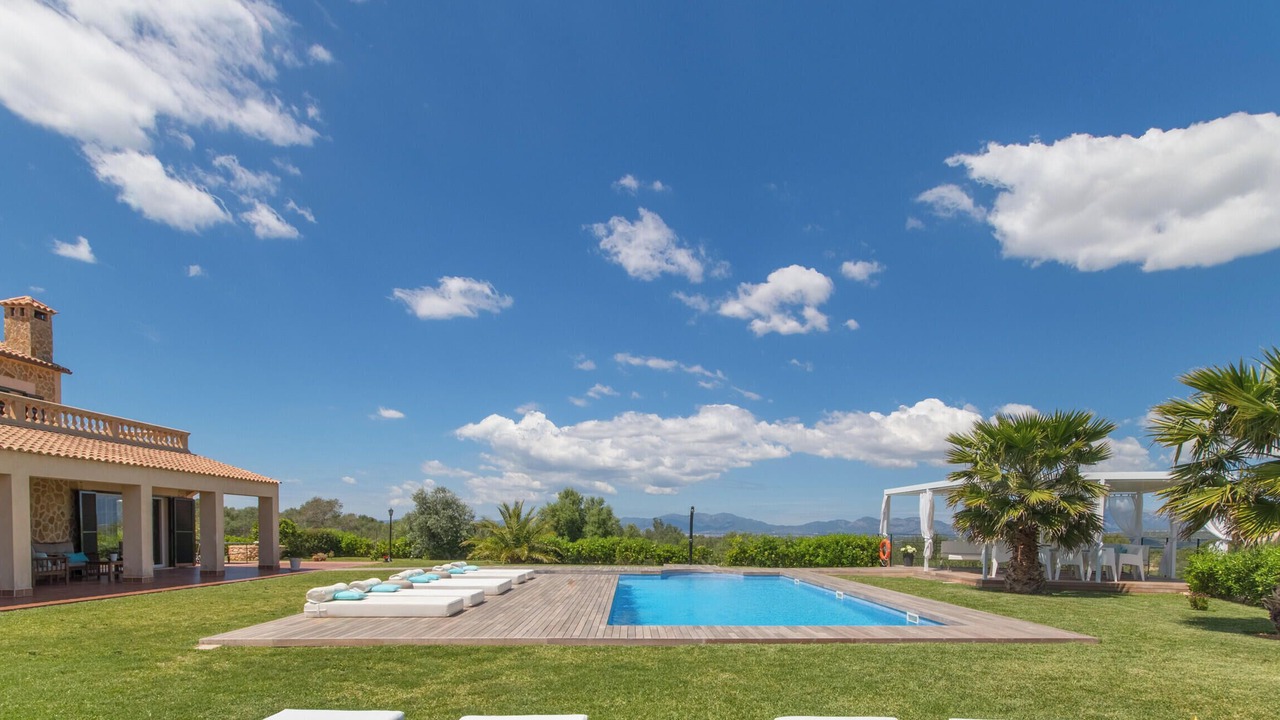 Photo of Outdoor in Llevant